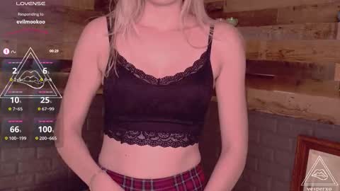 Vesper -  online show from November 2025 01:07:02 PM