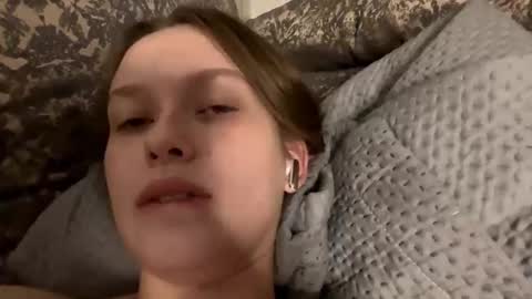 Eva online show from December 2025 08:24:02 PM