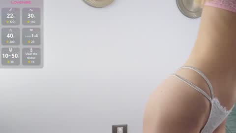 Evy online show from November 2025 08:51:05 AM