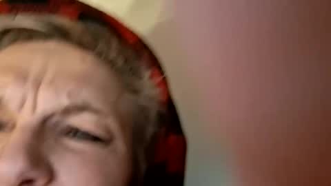 excitmama online show from March 2026 09:35:02 AM