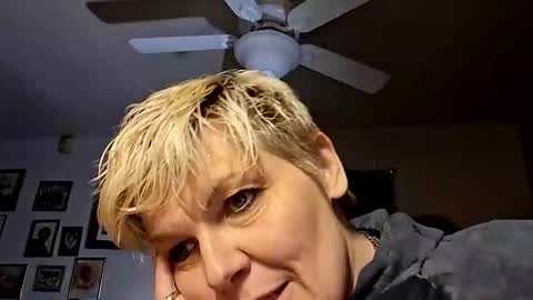 excitmama online show from March 2026 06:51:02 AM