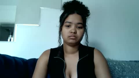 courtney online show from November 2025 06:45:01 AM