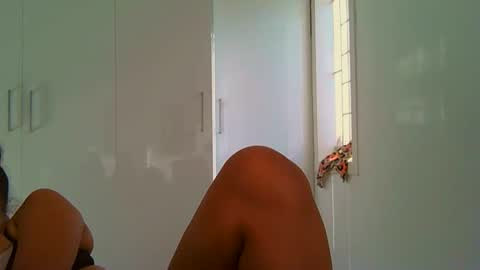 courtney online show from April 2026 06:20:02 AM