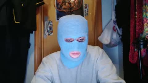 Snapshot of exhibitionistartist1 chatting on May 2026 12:28:02 AM exhibitionistartist1 online show from May 2026 12:28:02 AM