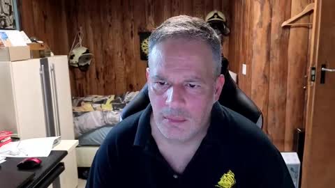 Snapshot of exibe1219 chatting on March 2025 09:51:01 AM exibe1219 online show from March 2025 09:51:01 AM