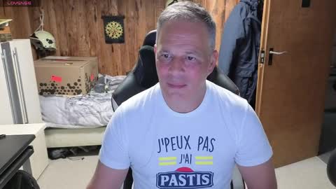 Snapshot of exibe1219 chatting on April 2026 06:05:01 PM exibe1219 online show from April 2026 06:05:01 PM