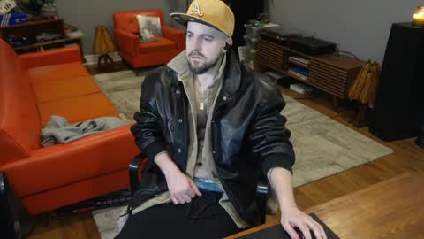 Snapshot of exjockstud chatting on January 2025 01:43:01 AM exjockstud online show from January 2025 01:43:01 AM