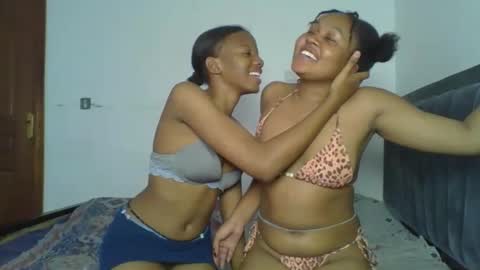 Snapshot of exotic_cutiee chatting on May 2026 10:01:02 AM exotic_cutiee online show from May 2026 10:01:02 AM