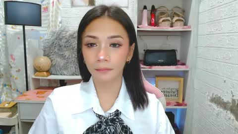 exotictssavie online show from May 2026 11:39:01 AM