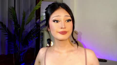 Snapshot of expensive_candyx chatting on December 2024 03:12:01 PM Candy online show from December 2024 03:12:01 PM