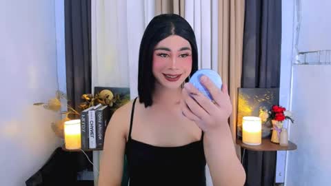 Snapshot of expensive_elise chatting on July 2026 09:36:02 AM expensive_elise online show from July 2026 09:36:02 AM