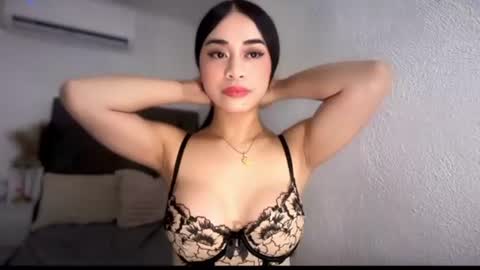 chloee online show from July 2026 10:24:02 PM