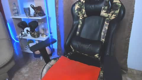 Snapshot of exquisite_gabe chatting on January 2025 11:35:01 PM GABRIEL online show from January 2025 11:35:01 PM