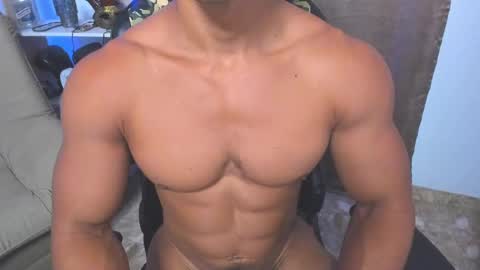 Snapshot of exquisite_gabe chatting on February 2025 10:33:01 PM GABRIEL online show from February 2025 10:33:01 PM