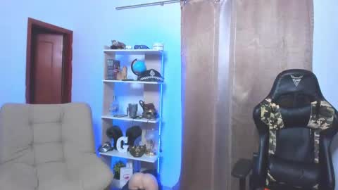 Snapshot of exquisite_gabe chatting on March 2025 10:48:02 PM GABRIEL online show from March 2025 10:48:02 PM