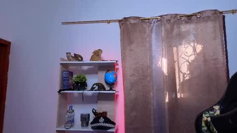 Snapshot of exquisite_gabe chatting on September 2025 08:33:02 PM GABRIEL online show from September 2025 08:33:02 PM