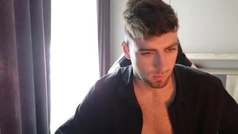 Snapshot of exstayz chatting on October 2025 06:41:02 AM Sweetheart online show from October 2025 06:41:02 AM