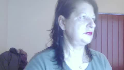 Snapshot of extasymature chatting on January 2025 05:51:02 AM ExtasyMature online show from January 2025 05:51:02 AM