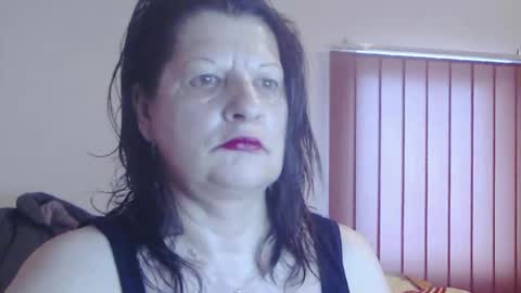 Snapshot of extasymature chatting on February 2025 06:25:02 AM ExtasyMature online show from February 2025 06:25:02 AM