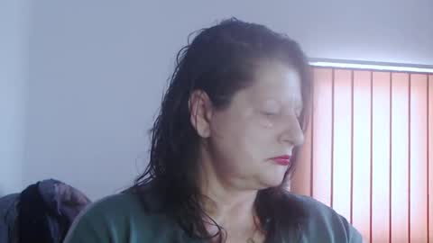 Snapshot of extasymature chatting on February 2025 06:33:01 AM ExtasyMature online show from February 2025 06:33:01 AM