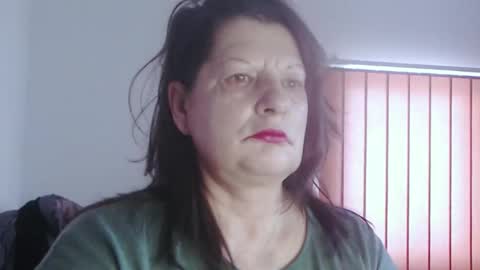 Snapshot of extasymature chatting on February 2025 06:28:01 AM ExtasyMature online show from February 2025 06:28:01 AM