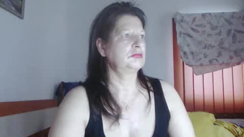 Snapshot of extasymature chatting on September 2025 04:56:02 AM ExtasyMature online show from September 2025 04:56:02 AM