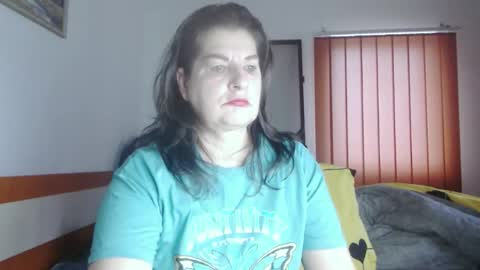 Snapshot of extasymature chatting on October 2025 06:41:02 AM ExtasyMature online show from October 2025 06:41:02 AM