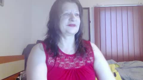 Snapshot of extasymature chatting on November 2025 06:13:01 AM ExtasyMature online show from November 2025 06:13:01 AM