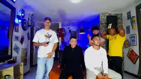 extrangers online show from December 2024 12:08:02 PM