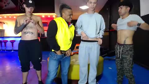 extrangers online show from February 2025 12:13:01 PM