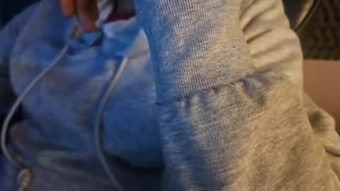 Snapshot of eyes_of_icaro chatting on April 2026 10:35:02 AM Another human being online show from April 2026 10:35:02 AM