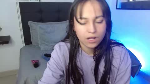 Snapshot of eymmy_24 chatting on September 2025 12:38:01 PM eymmy_24 online show from September 2025 12:38:01 PM