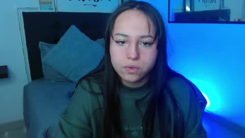 Snapshot of eymmy_24 chatting on September 2025 02:22:02 AM eymmy_24 online show from September 2025 02:22:02 AM