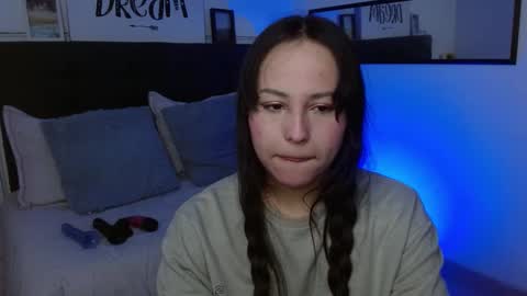 Snapshot of eymmy_24 chatting on September 2025 02:46:01 AM eymmy_24 online show from September 2025 02:46:01 AM