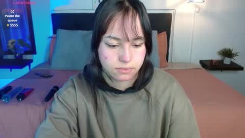 Snapshot of eymmy_24 chatting on September 2025 02:57:01 AM eymmy_24 online show from September 2025 02:57:01 AM