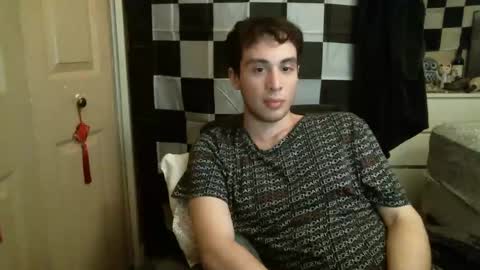 Ezra Naamah online show from January 2025 02:06:01 AM