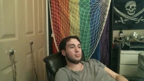 Ezra Naamah online show from November 2025 01:06:01 AM