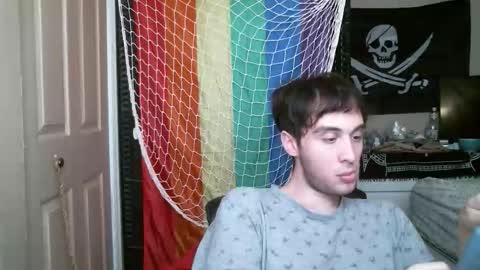 Ezra Naamah online show from December 2025 04:02:01 PM