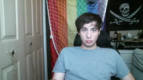 Ezra Naamah online show from April 2026 05:47:01 PM