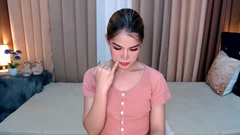 Snapshot of ezrahollywood chatting on January 2025 11:37:02 AM UR SWEET EZRA online show from January 2025 11:37:02 AM