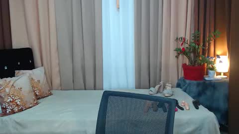 Snapshot of ezrahollywood chatting on February 2025 05:42:02 AM UR SWEET EZRA online show from February 2025 05:42:02 AM