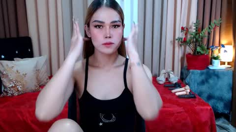 Snapshot of ezrahollywood chatting on February 2025 03:15:01 AM UR SWEET EZRA online show from February 2025 03:15:01 AM