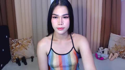 Snapshot of ezrahollywood chatting on March 2025 02:46:02 AM UR SWEET EZRA online show from March 2025 02:46:02 AM