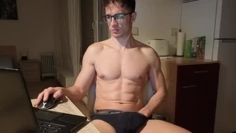 Mick online show from February 2025 03:45:02 AM