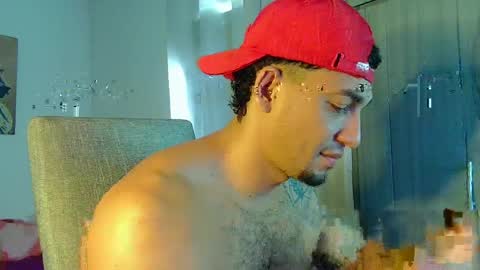 Snapshot of fabi_calde chatting on April 2026 01:49:02 PM fabi online show from April 2026 01:49:02 PM