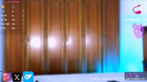 Snapshot of fabi_smith09 chatting on November 2025 06:27:01 AM Fabi online show from November 2025 06:27:01 AM