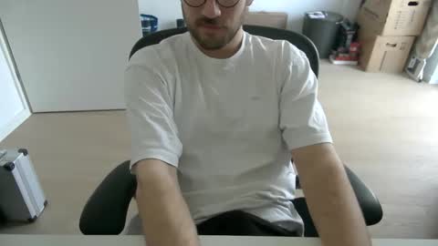 Call me bitch online show from March 2026 07:16:01 AM