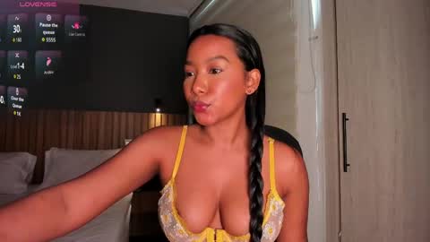 Snapshot of fabianna_laraa chatting on April 2026 04:34:02 PM Thianna online show from April 2026 04:34:02 PM