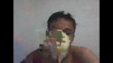 Snapshot of fabiar11 chatting on March 2026 02:22:01 AM R online show from March 2026 02:22:01 AM