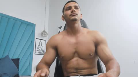 Snapshot of fabiorissi chatting on November 2025 10:09:01 PM FABIO online show from November 2025 10:09:01 PM